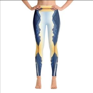 ❤️ NWT! Avalon7 Teton mountain print leggings